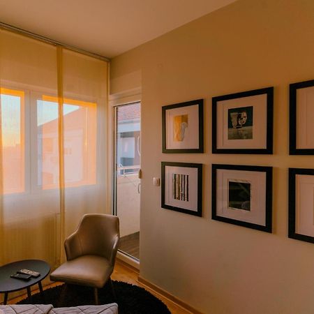 Nar Royalton Accommodation Ниш Екстер'єр фото